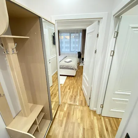 Rentnow White And Cozy In Center, Parking Chisinau