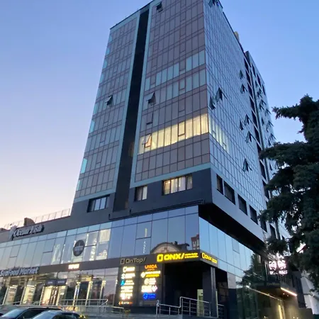 Rentnow White And Cozy In Center, Parking Apartment Chisinau